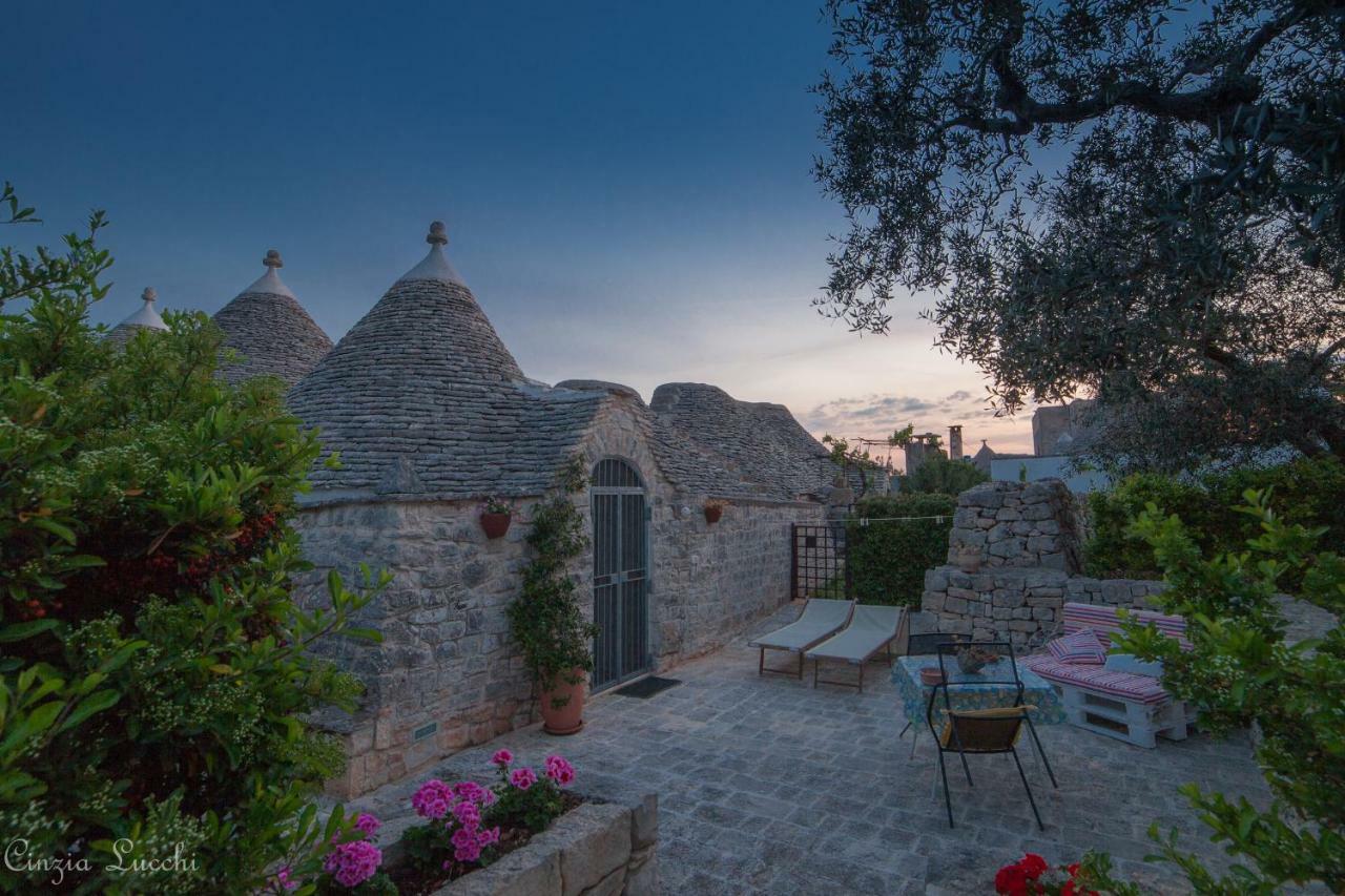 בית הארחה אלברובלו 	Trulli Barsento מראה חיצוני תמונה